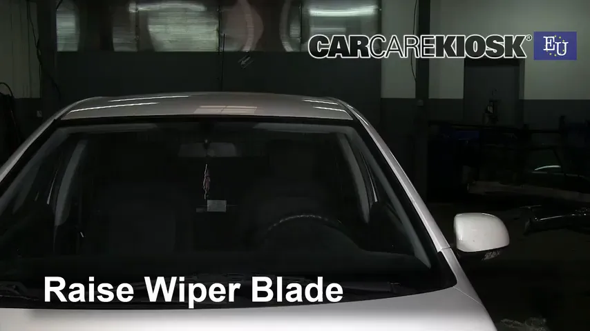 2013 Hyundai i20 Classic 1.2L 4 Cyl. Windshield Wiper Blade (Front)